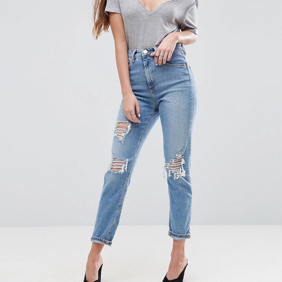 High waisted distressed mom jeans - Picture 2 of 3